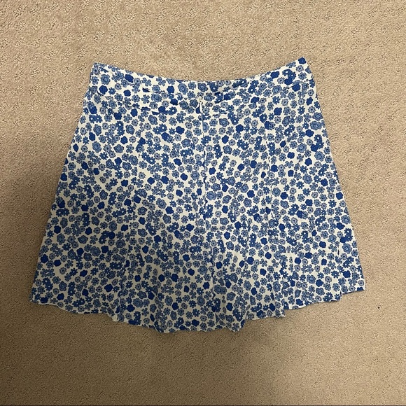 Gab & Kate Ophelia Floral Mini Skirt - Picture 2 of 3